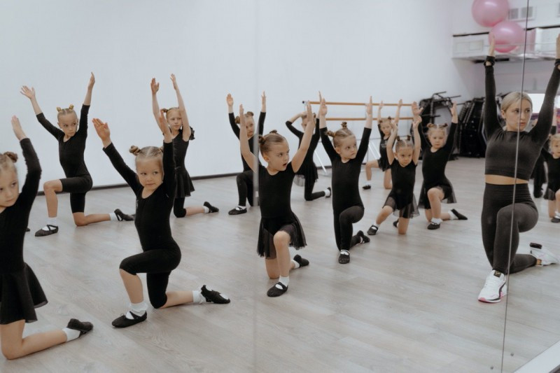 Танцы дети 3+... 